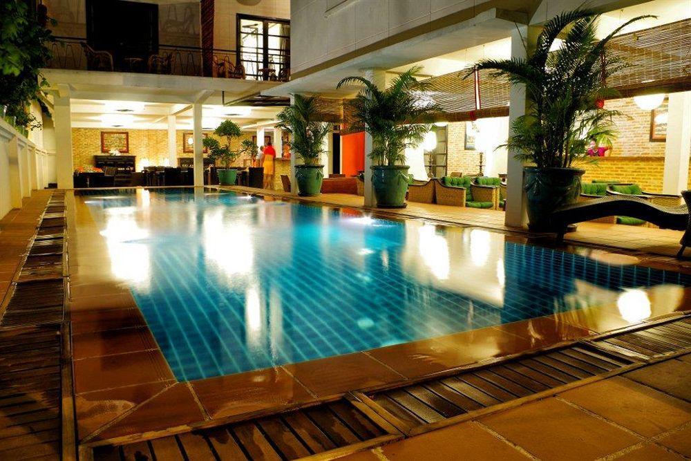 Villa Silk Road Hotel Phnom Penh Exterior foto