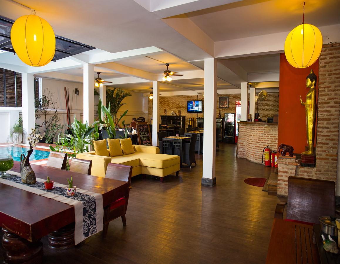 Villa Silk Road Hotel Phnom Penh Exterior foto