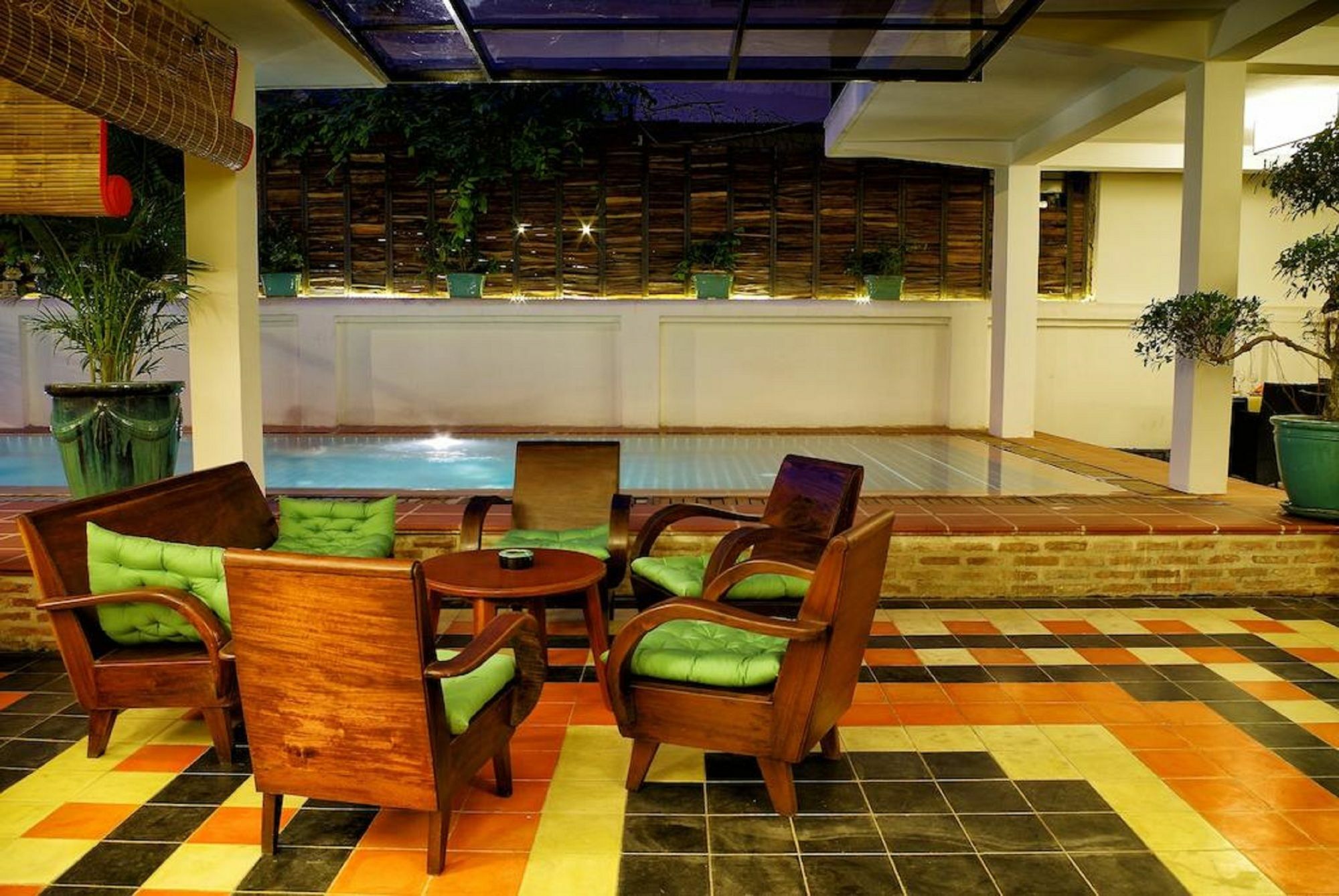 Villa Silk Road Hotel Phnom Penh Exterior foto
